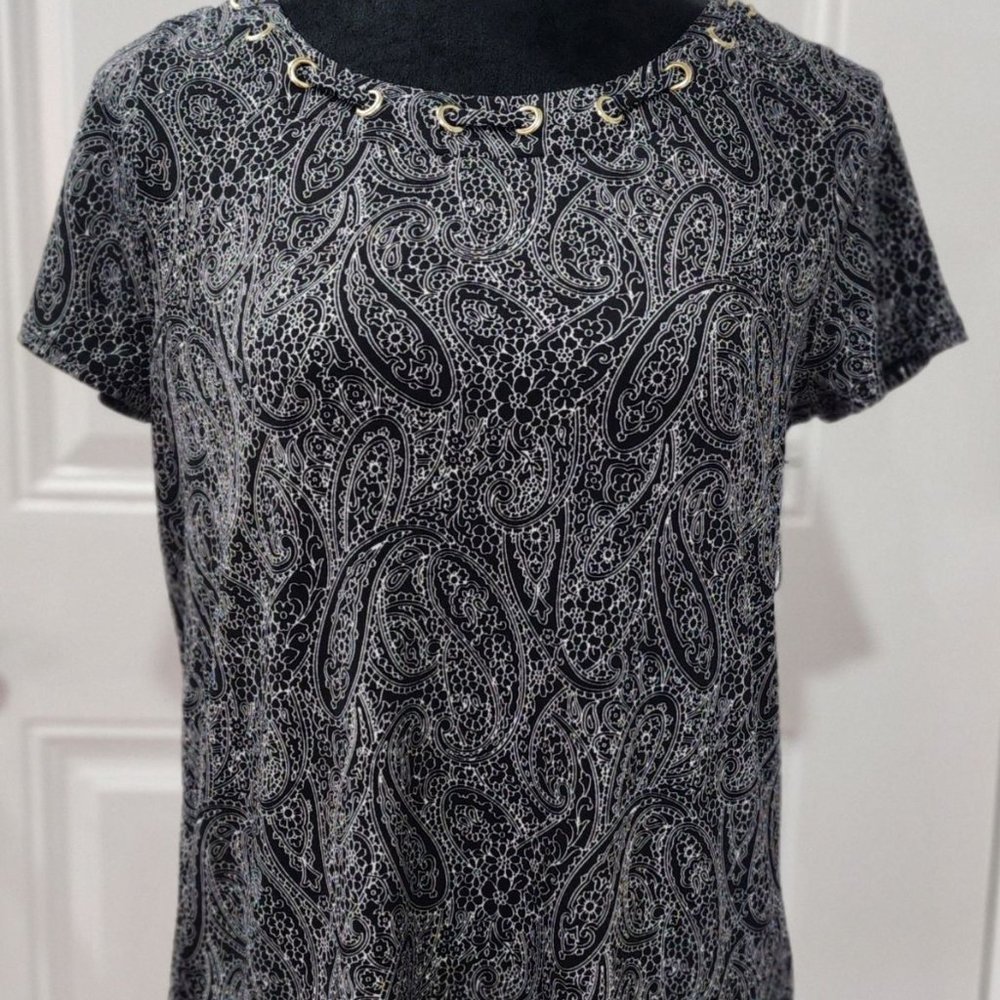 Liz Claiborne Black Paisley Cap Sleeve Top - small